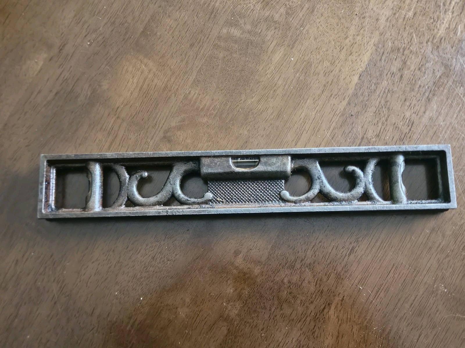 Vintage Cast Iron Bubble Level Antique Carpenter Tool The LSS Co. Athol MA Vintage Cast Iron Bubble Level Antique Carpenter Tool The LSS Co. Athol MA
