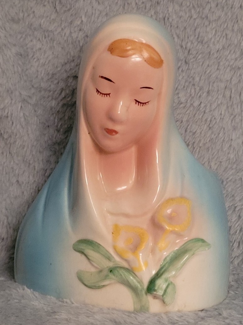 VINTAGE BLESSED VIRGIN MARY FIGURINE PLANTER CERAMIC