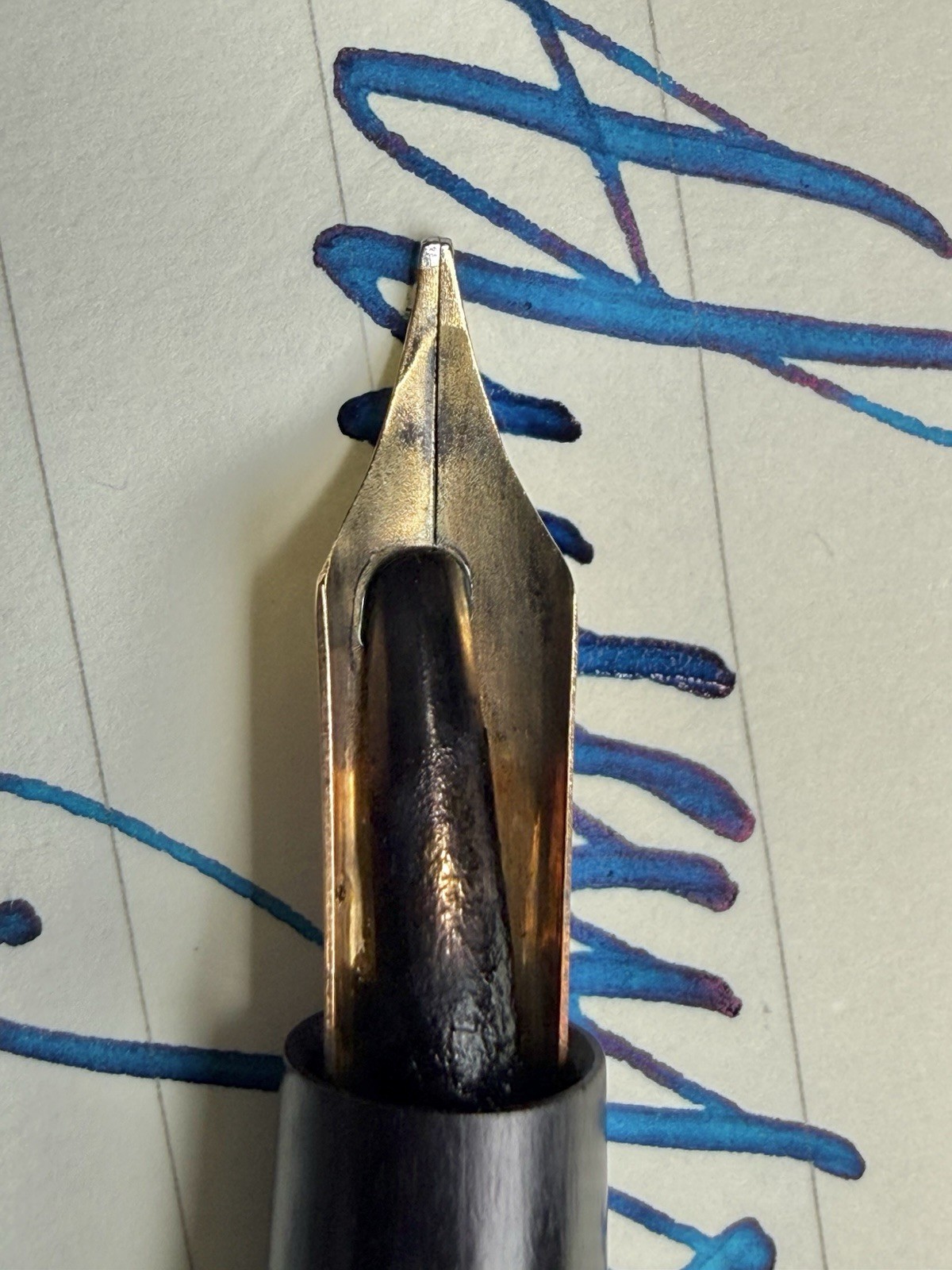 XF MABIE TODD SWAN 14K Semi Flex nib (video)