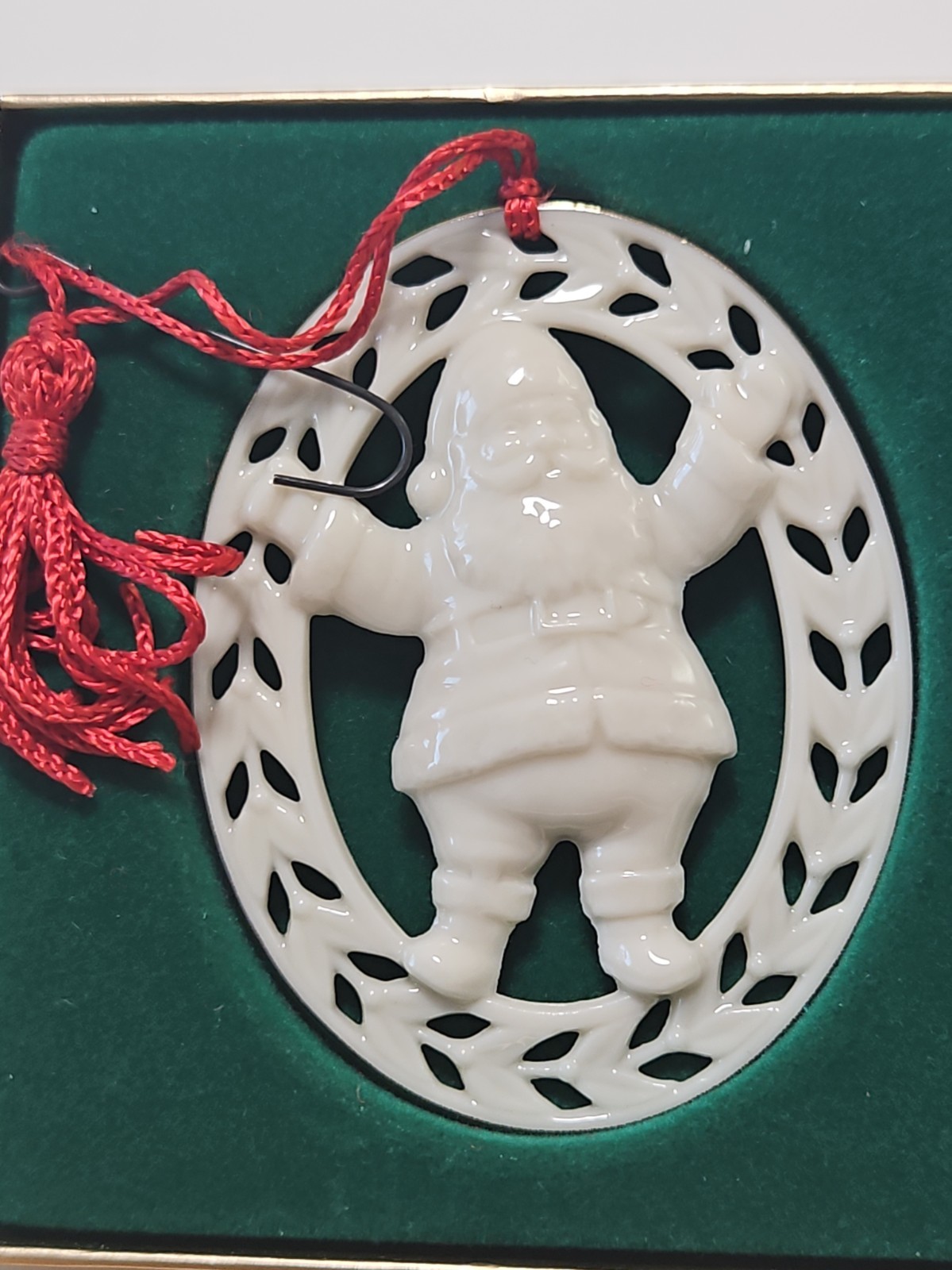 Vintage 1986 Lenox Christmas Orn 