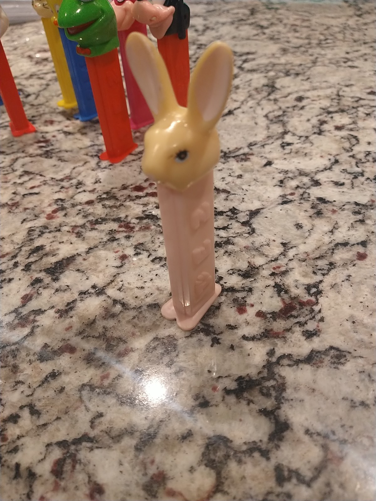 Vintage Pink Easter Bunny Pez Dispenser Made In Yugoslavia Pat# 4.9 Vintage Pink Easter Bunny Pez Dispenser Made In Yugoslavia Pat# 4.9