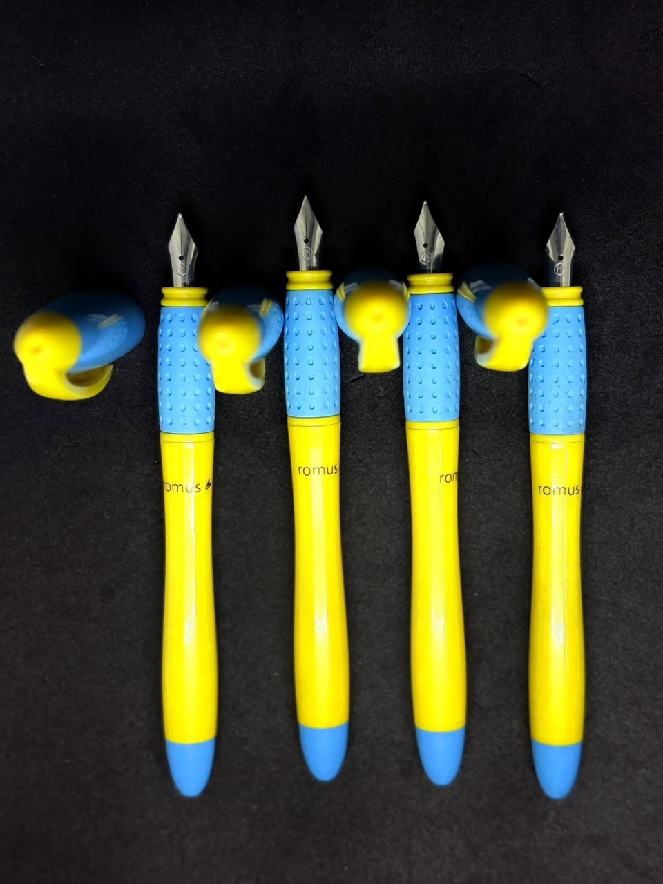 Romus Student Yellow Sky Blue Fountain Pen SET OF 4 - Classic Vintage