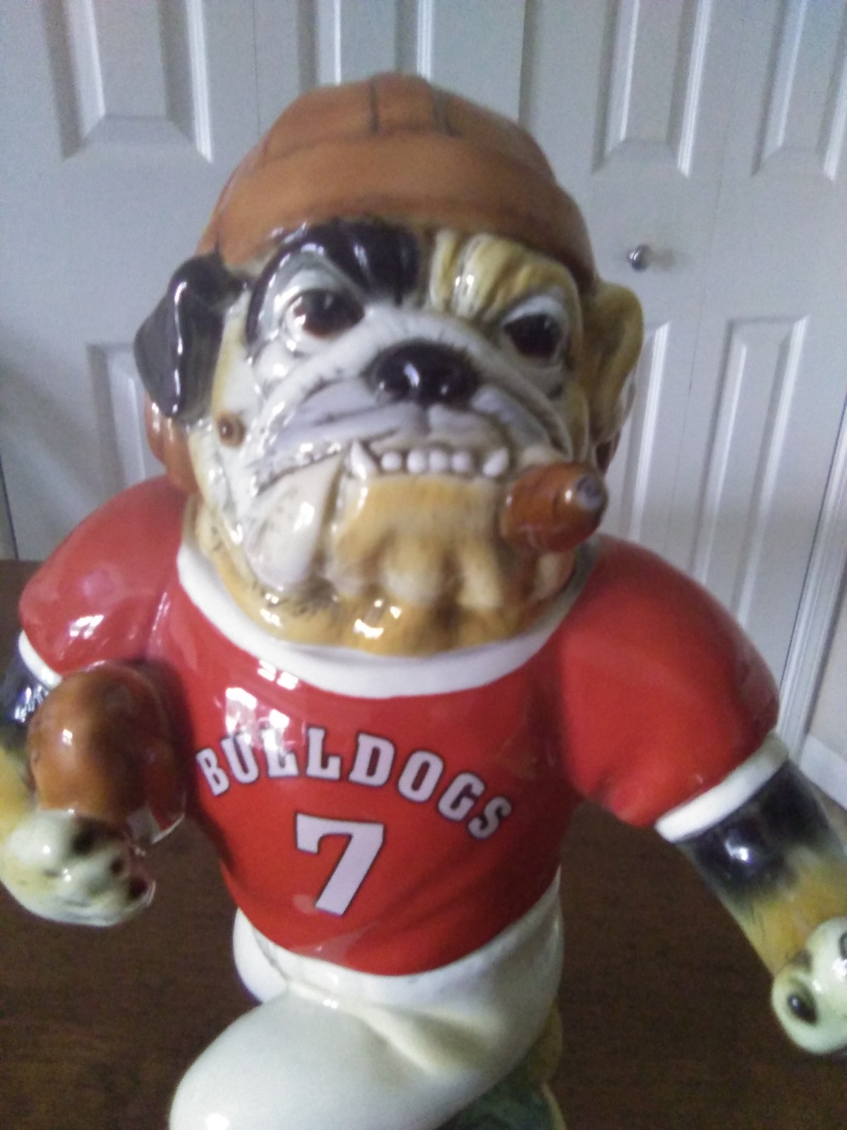 Man\'s Best Friend Football player Bulldog stein A Stahl  Germany #774/5000 EUC