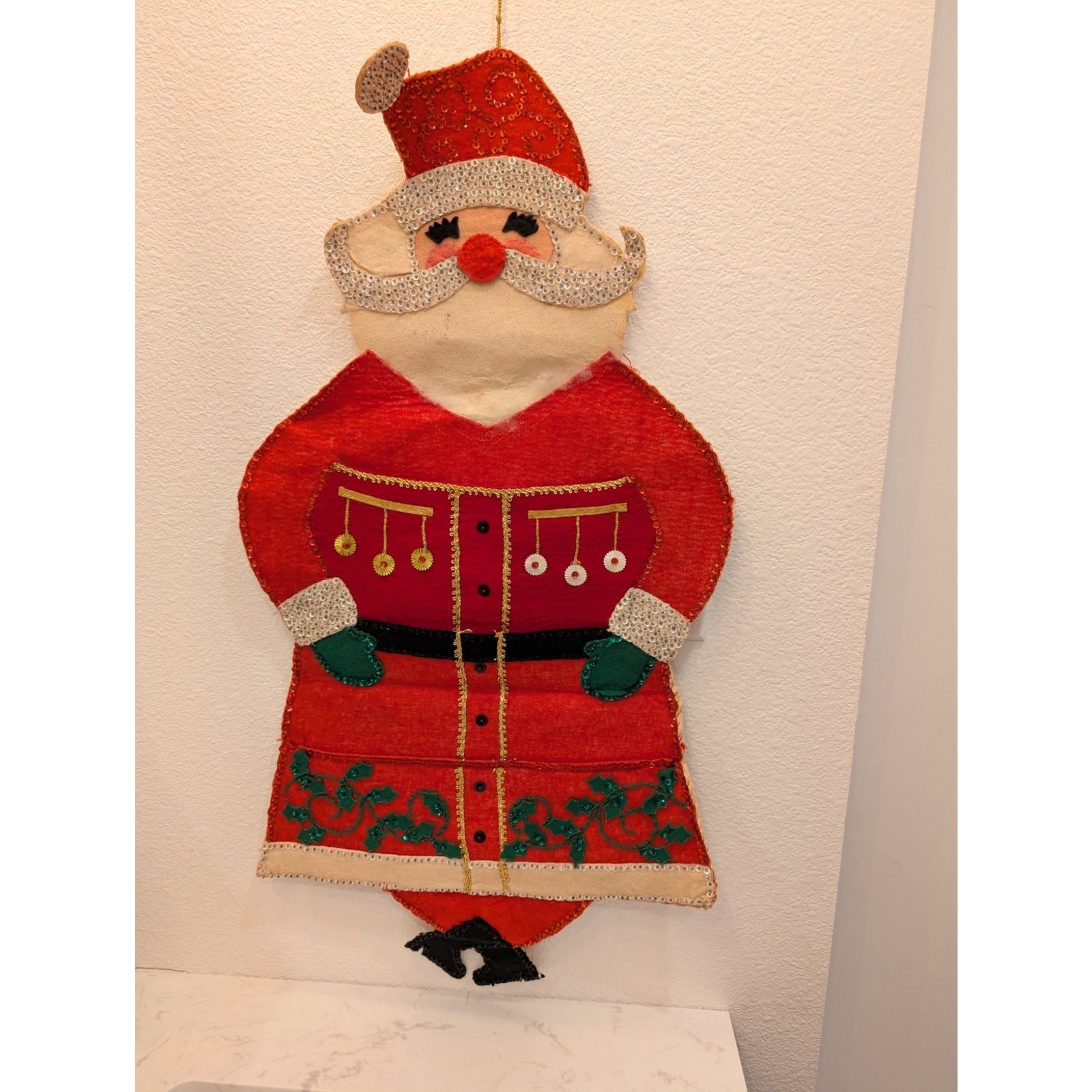Vintage 1971 Bucilla Christmas Card Mail Holder Jeweled Felt Santa 8336