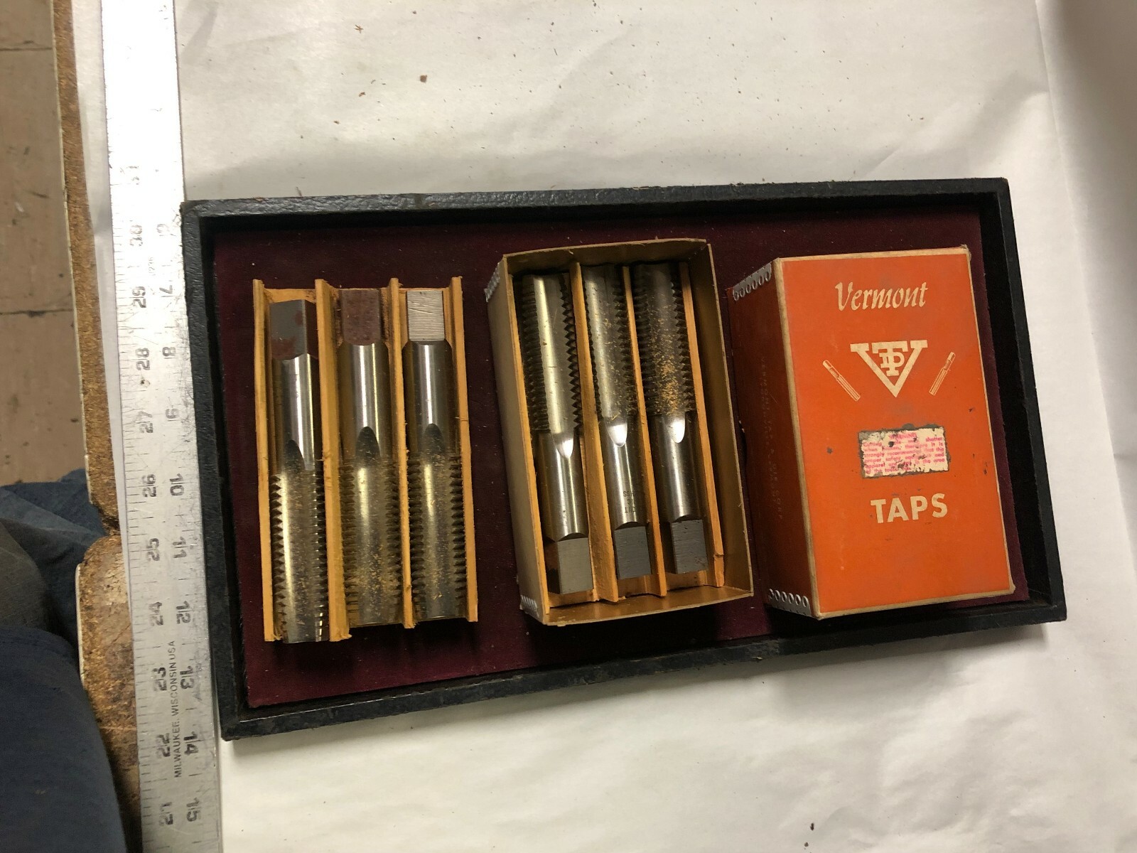 MACHINIST LATHE MILL UNUSED Vermont Plug Taps 1 - 8   6 Pieces