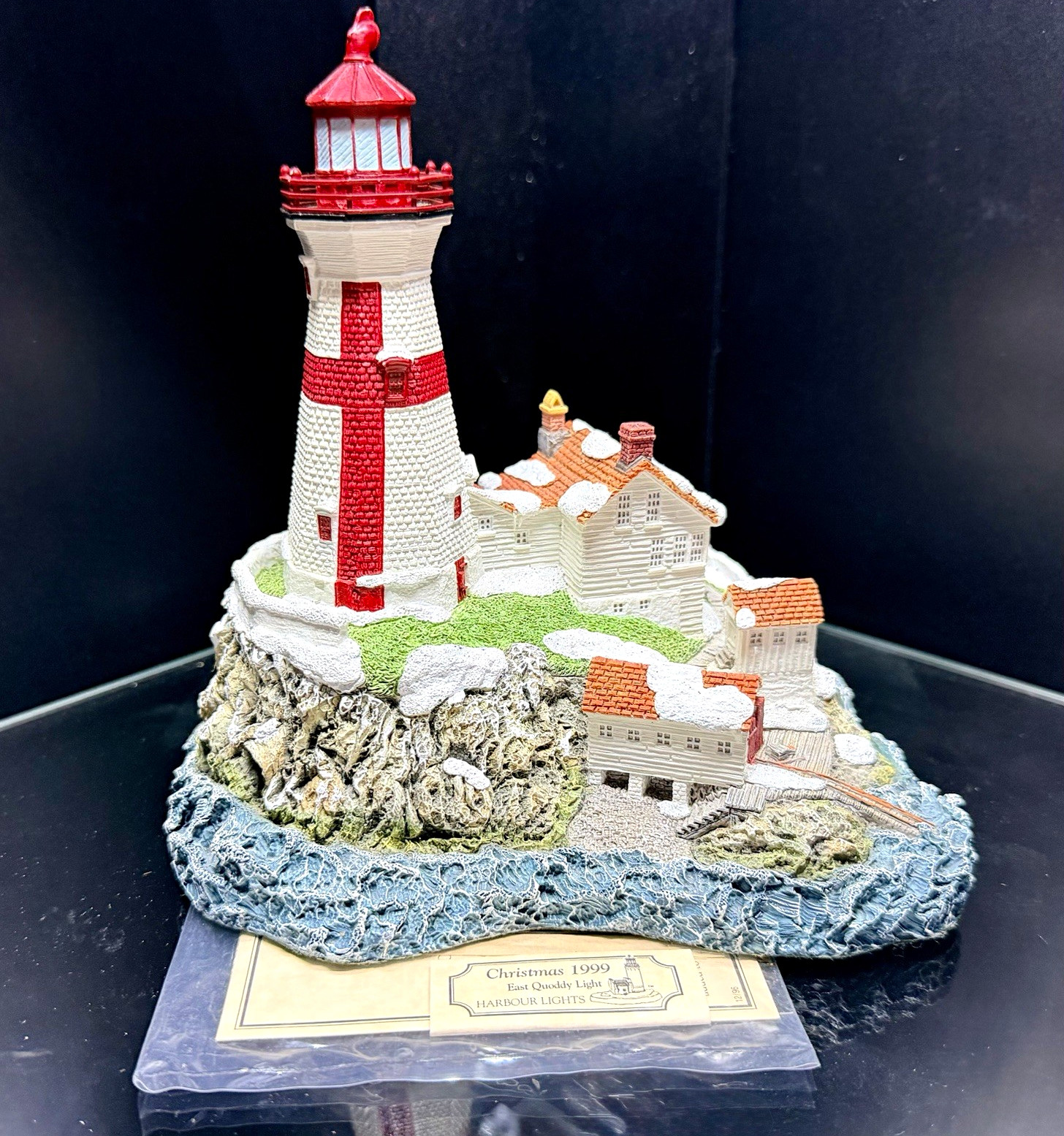 Harbour Lights 1999 Christmas Edition Quoddy Light 708 Lighthouse