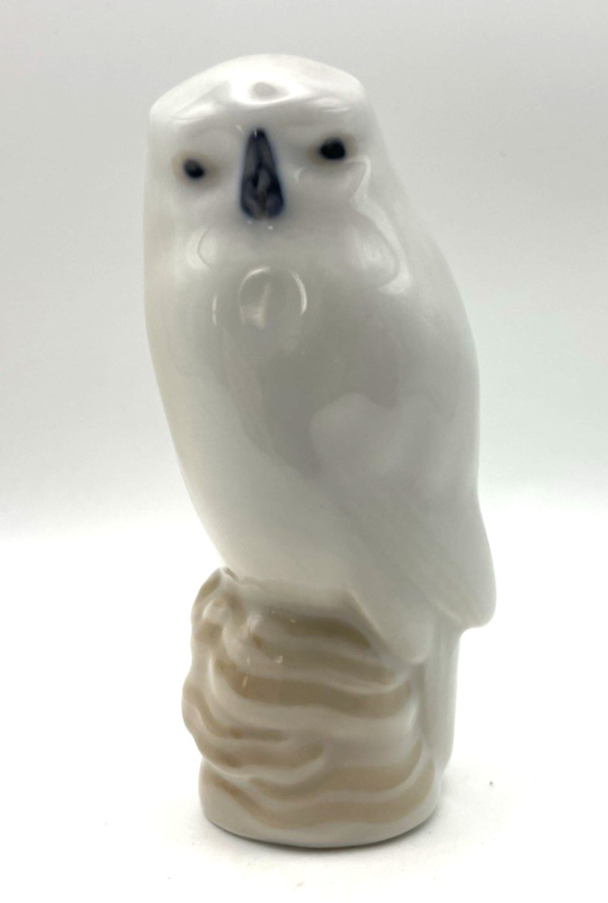 Vintage Royal Copenhagen Porcelain Snowy Owl Figurine 3.5\