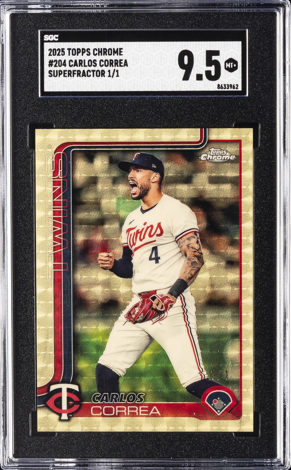 2025 TOPPS CHROME SUPERFRACTOR #204 CARLOS CORREA SGC 9.5