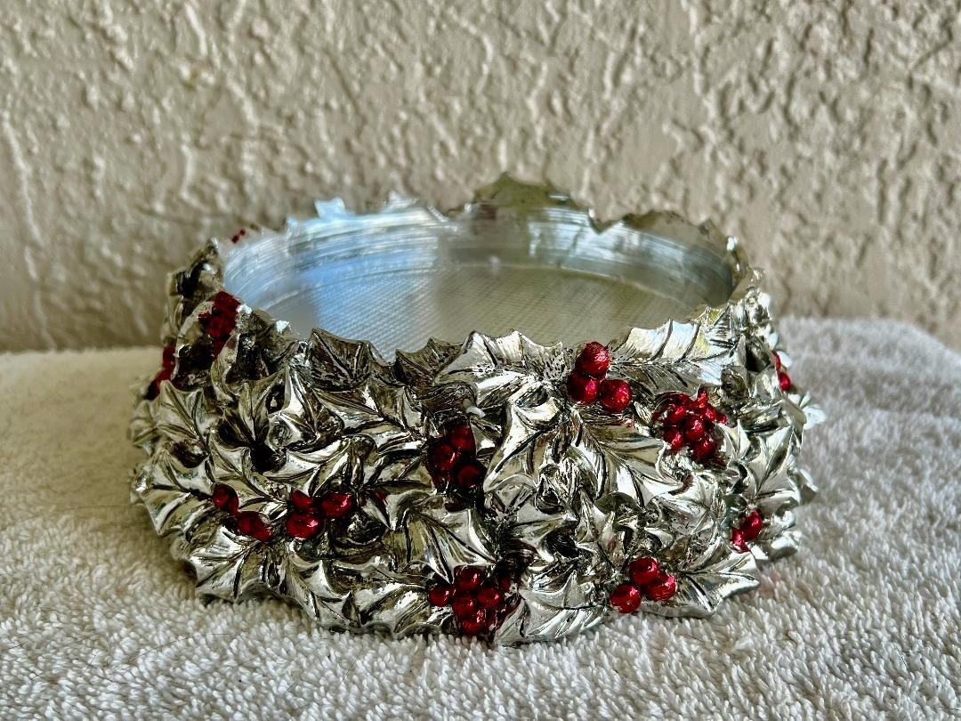Homeworx by Harry Slatkin Candle Holder Silver Tone Holly & Red Berries Perfect