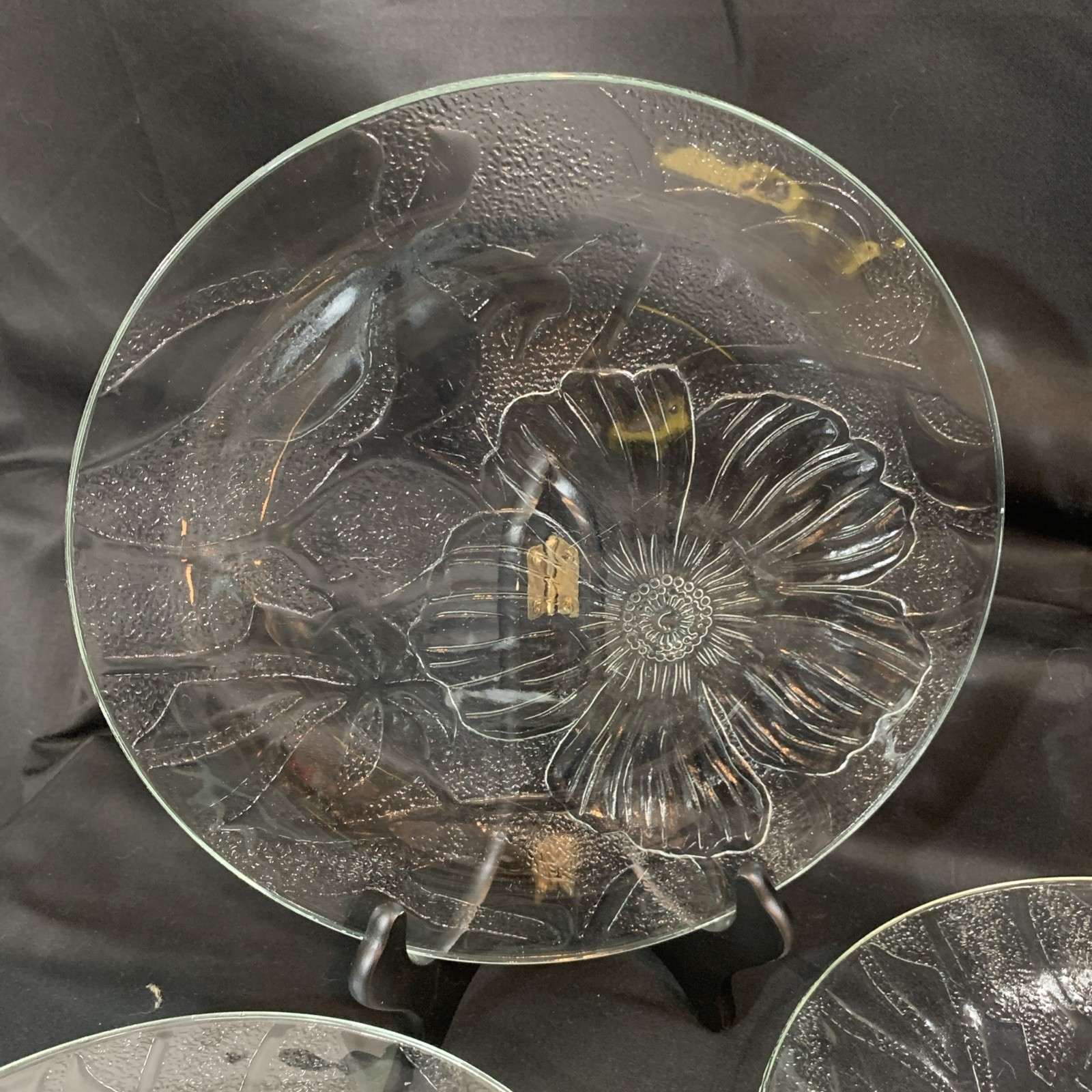 6 - Hibiscus Blossom Dinner Plate KIG Indonesia clear textured glass plate 10\