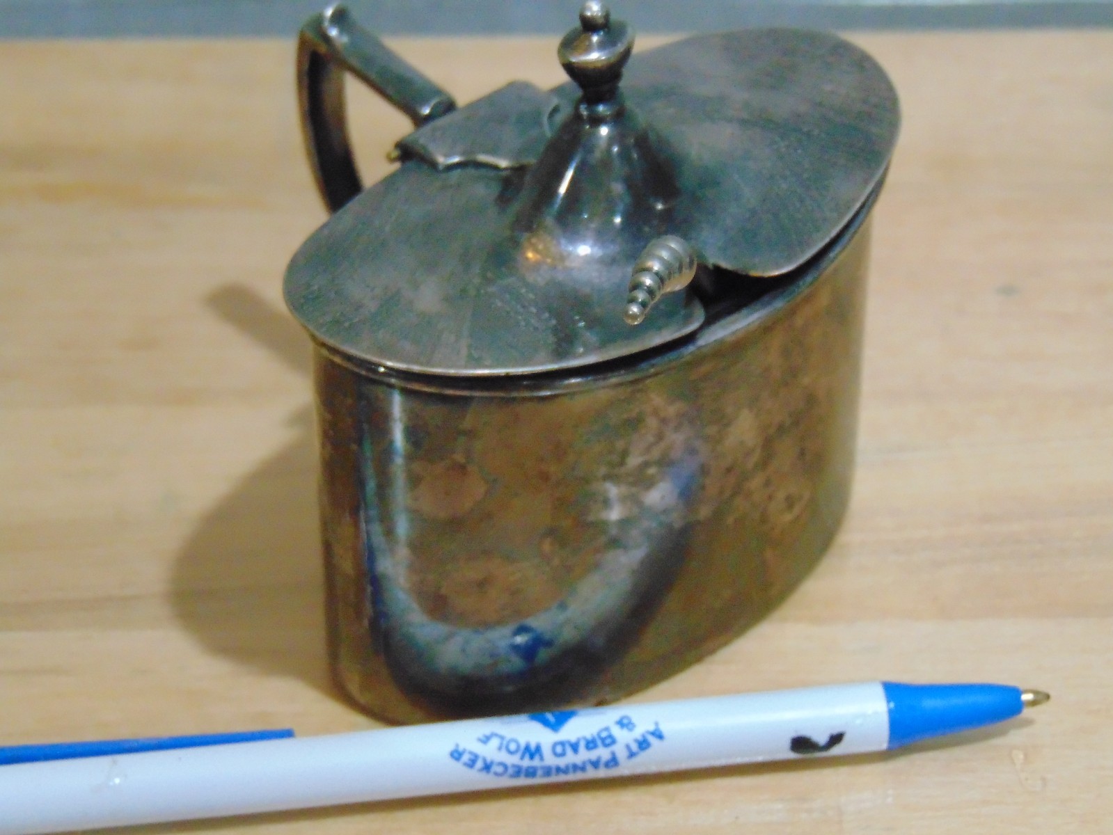 Vtg. Oval Silver Plated Hinged Container w Ladle & a Cobalt Blue Glass Insert