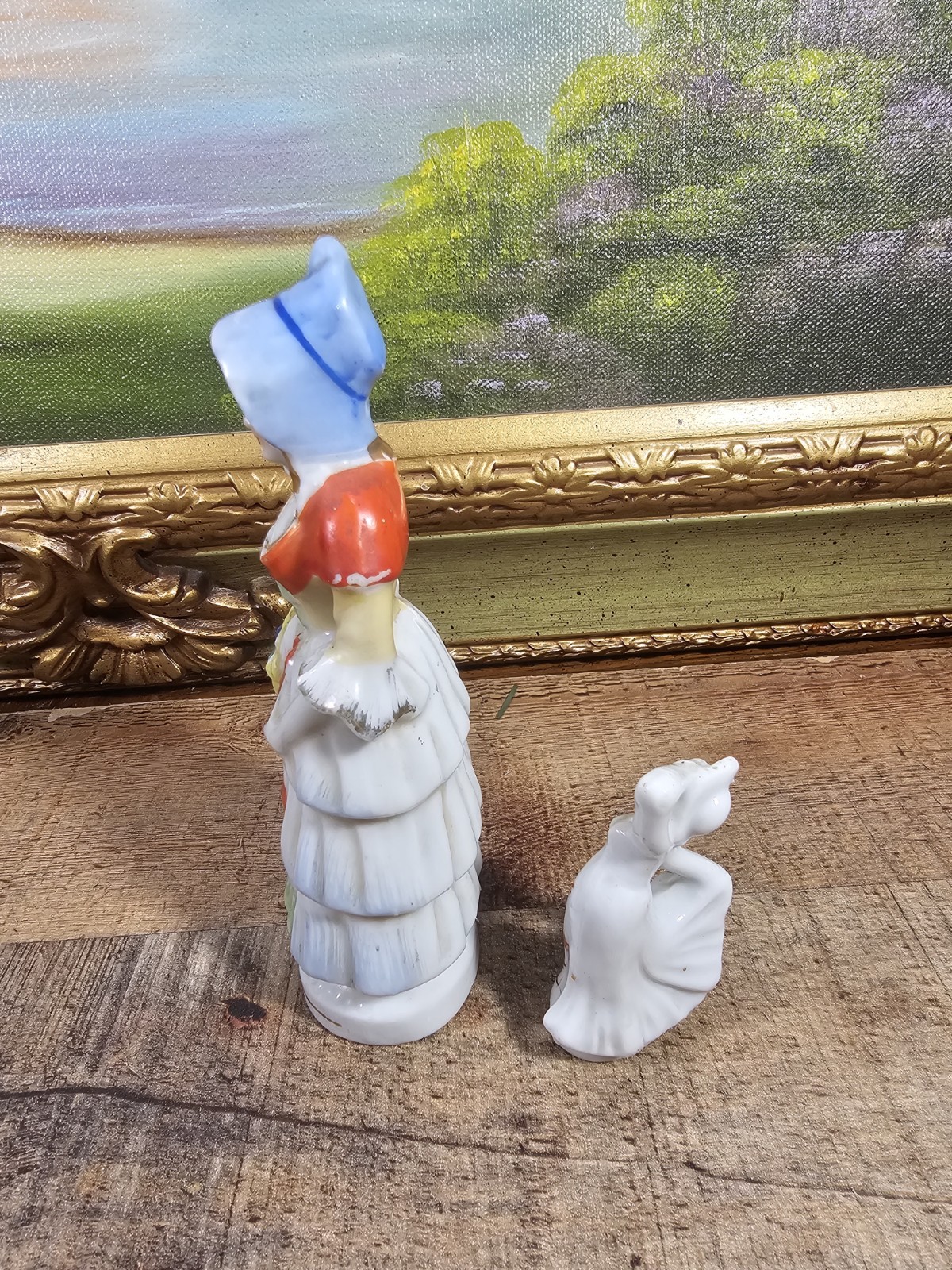 VTG Colonial Lady Figurines Set Of 2, Made In Japan