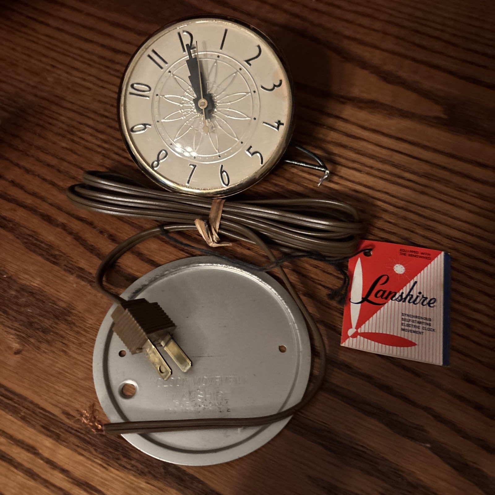 NEW LANSHIRE XL7 CLOCK MOVEMENT MOTOR STAR BURST FACE HANDS CORD & LANSHIRE BACK