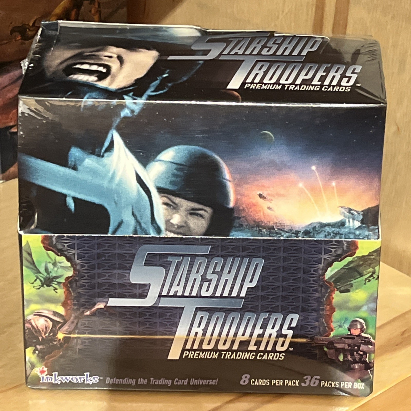1997 Inkworks STARSHIP TROOPERS Trading Card Box 36 Packs Factory Sealed Mint