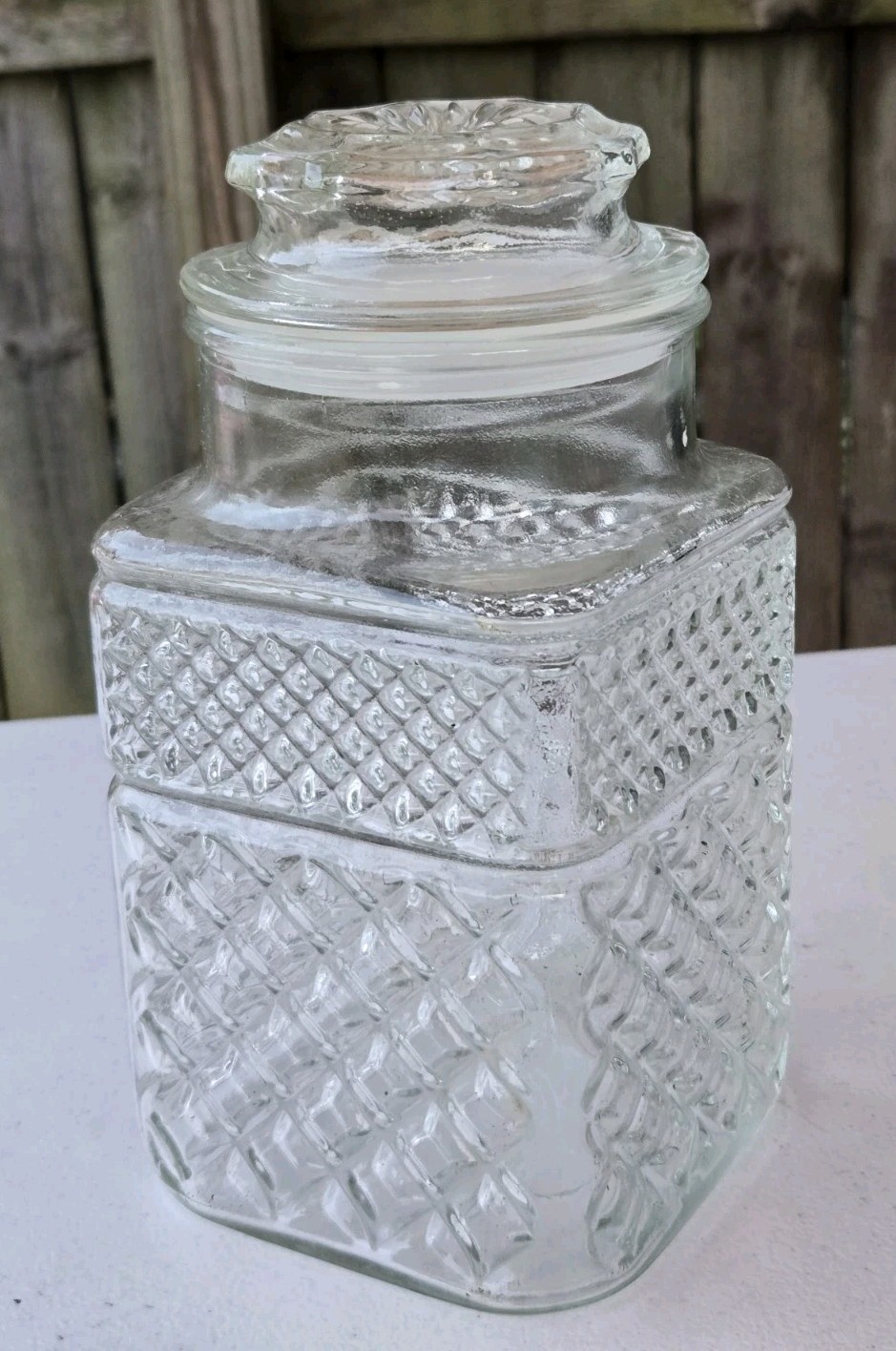 Anchor Hocking Wexford Glass Canister Jar Lidded Air Tight Seal Cookie Jar 