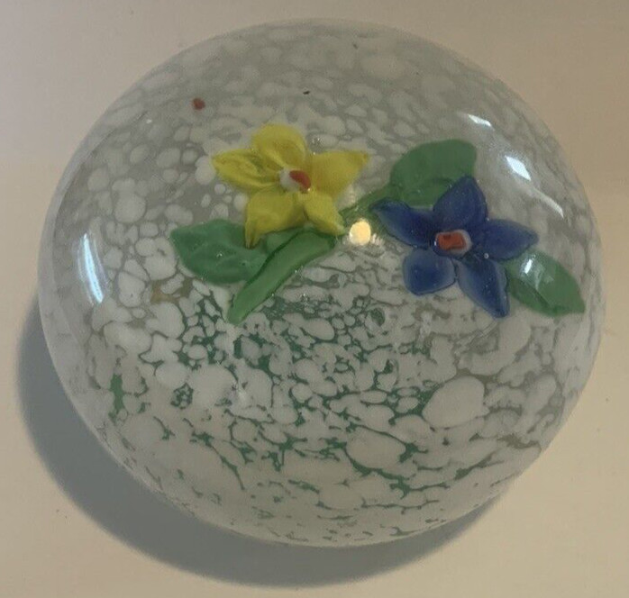 Vintage Murano Style Stunning Twin Flowers Glass Paperweight Round Dome