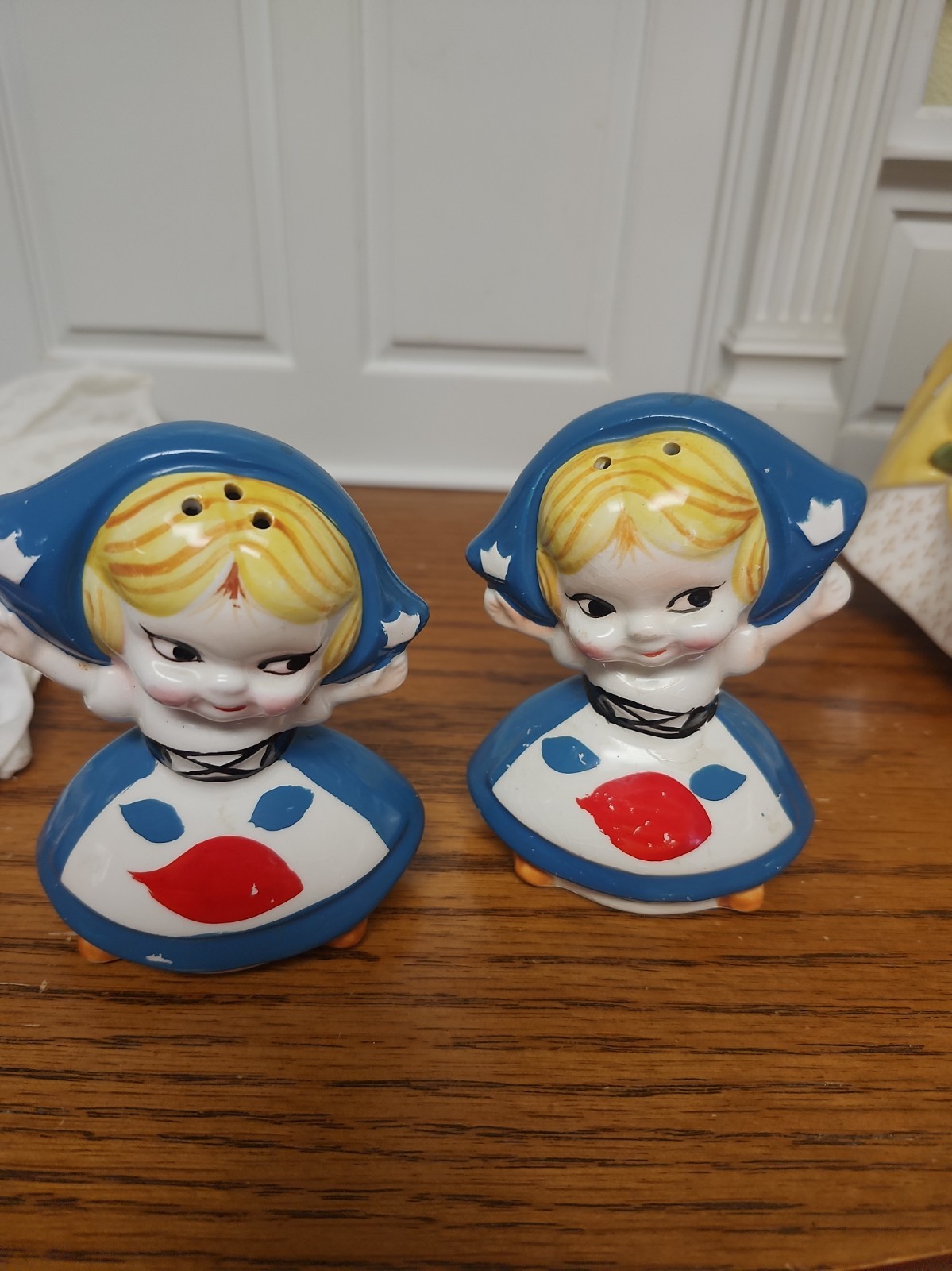 Vintage Miss Dairy Queen Saltand Pepper Shakers, ~ VERY CUTE 