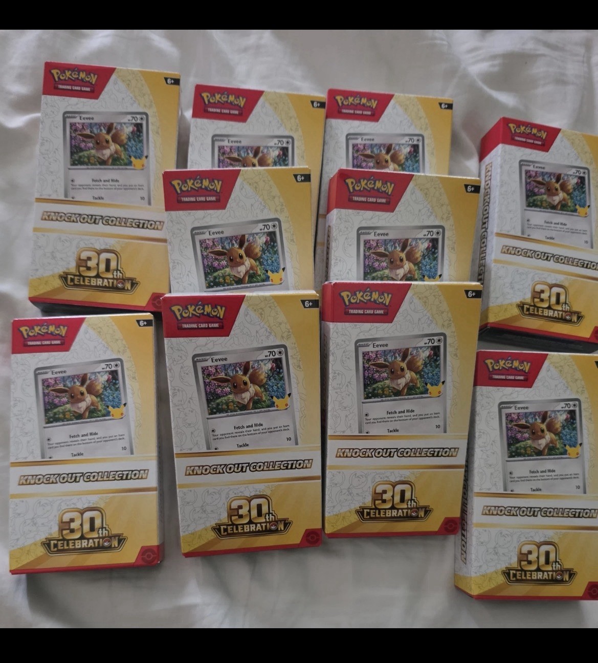 *8 PACK* Pokemon TCG 30th Celebration Knock Out Collection *8 PACK* Pokemon TCG 30th Celebration Knock Out Collection