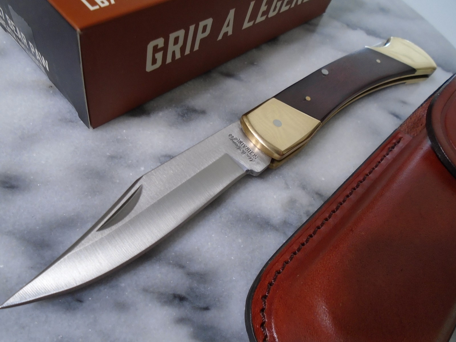 Uncle Henry Bear Paw Folding Hunter Pocket Knife Wood Lockback LB7 7Cr17 Sheath Uncle Henry Bear Paw Folding Hunter Pocket Knife Wood Lockback LB7 7Cr17 Sheath