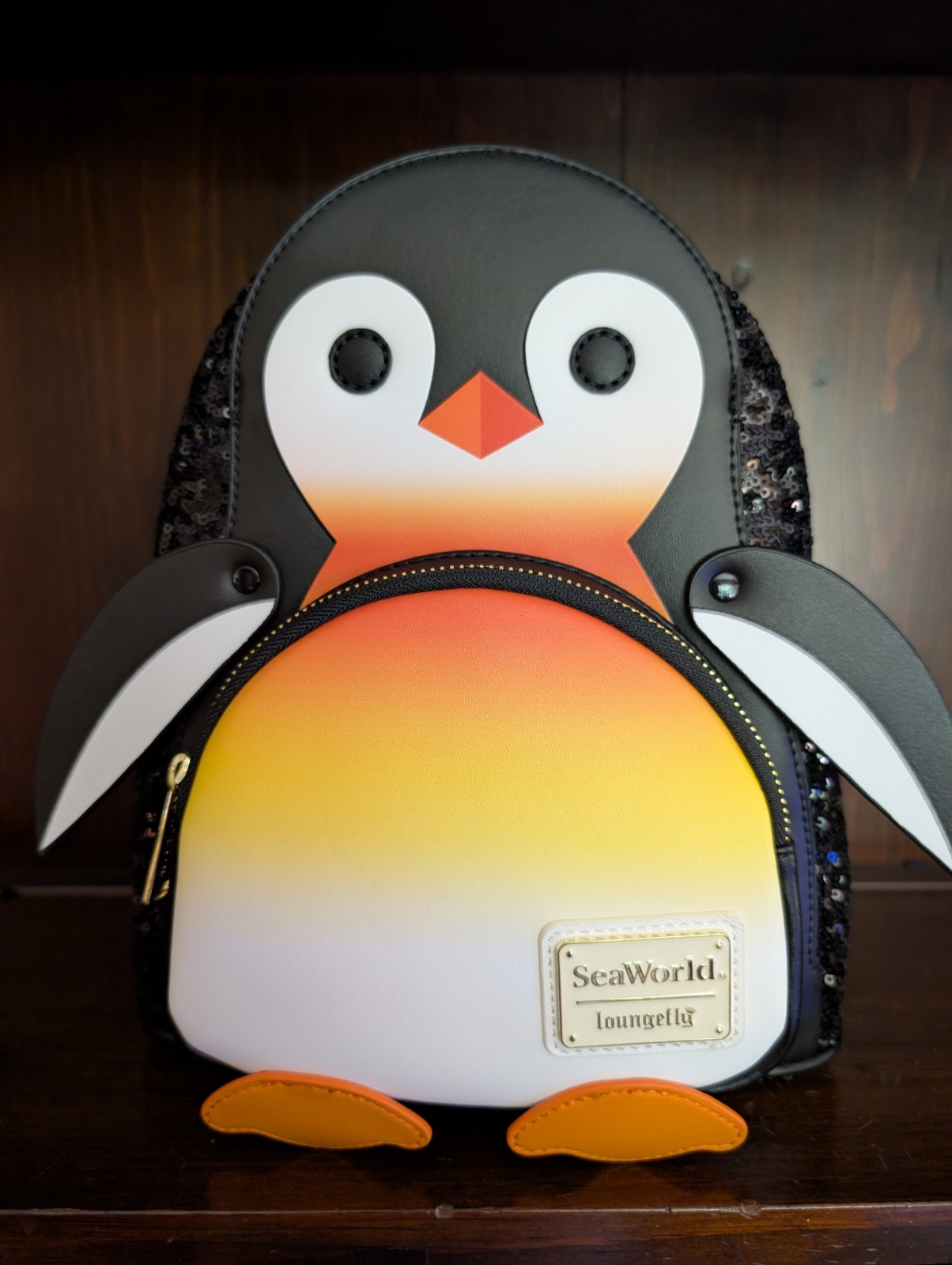 Loungefly SeaWorld Parks Exclusive Sequin Penguin Mini Backpack *Rare* Adorable 