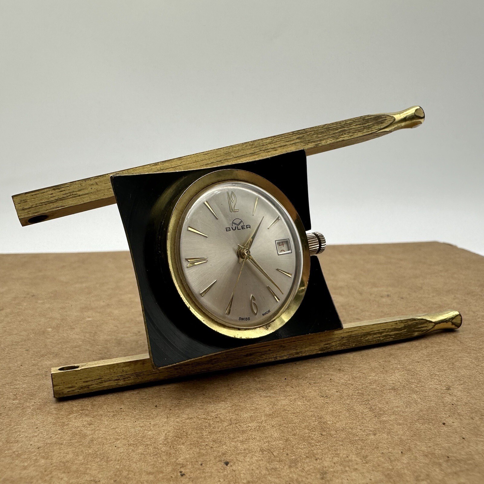 VINTAGE BRASS CASE SWISS MECHANICAL WATCH\
