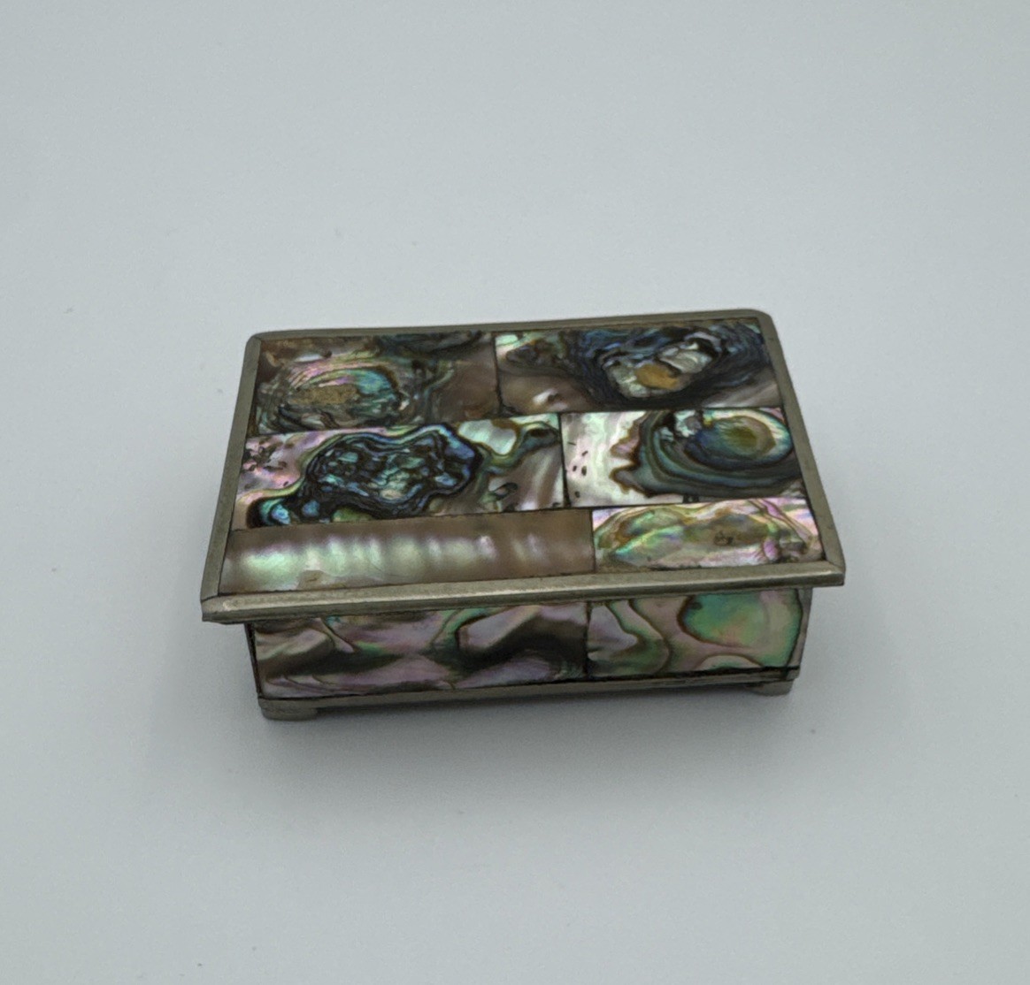 Vintage Abalone Mother of Pearl Jewelry 2.25” Trinket Box Silver Alpaca Mexico