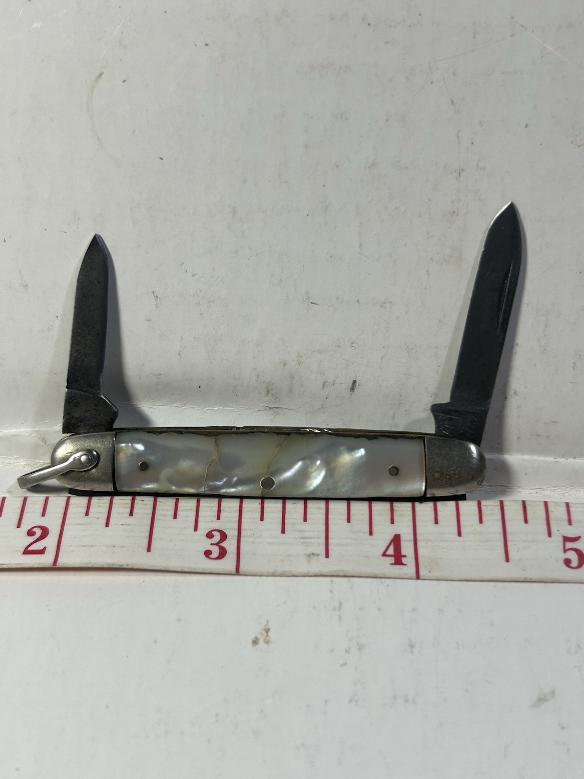 Super Fine 1946 Queen Cutlery MOP Pocket Knife Mother Of Pearl Stong Snap 