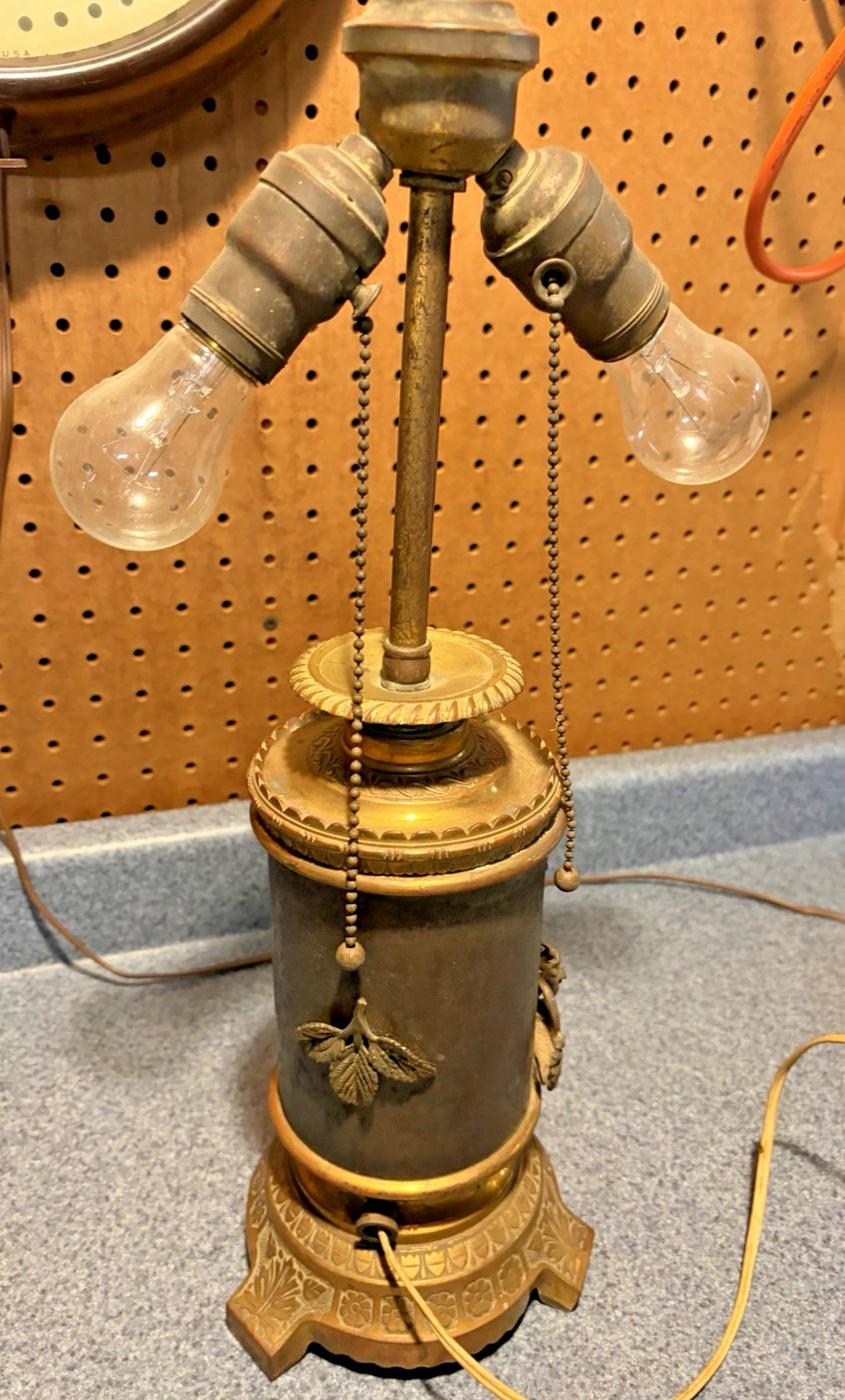 VINTAGE ANTIQUE BRADLEY & HUBBARD BRONZE LAMP BASE/ SIGNED PAPER LABEL WORKS