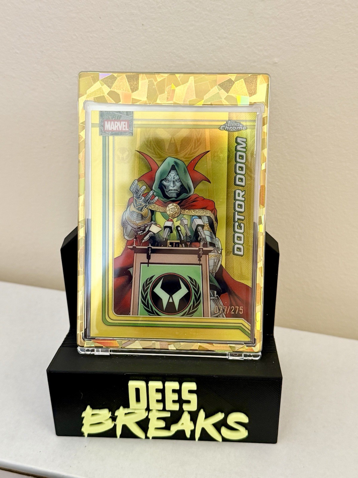 Topps 2026 Topps Chrome Marvel Doctor Doom Parallel #028 Serial #77/275