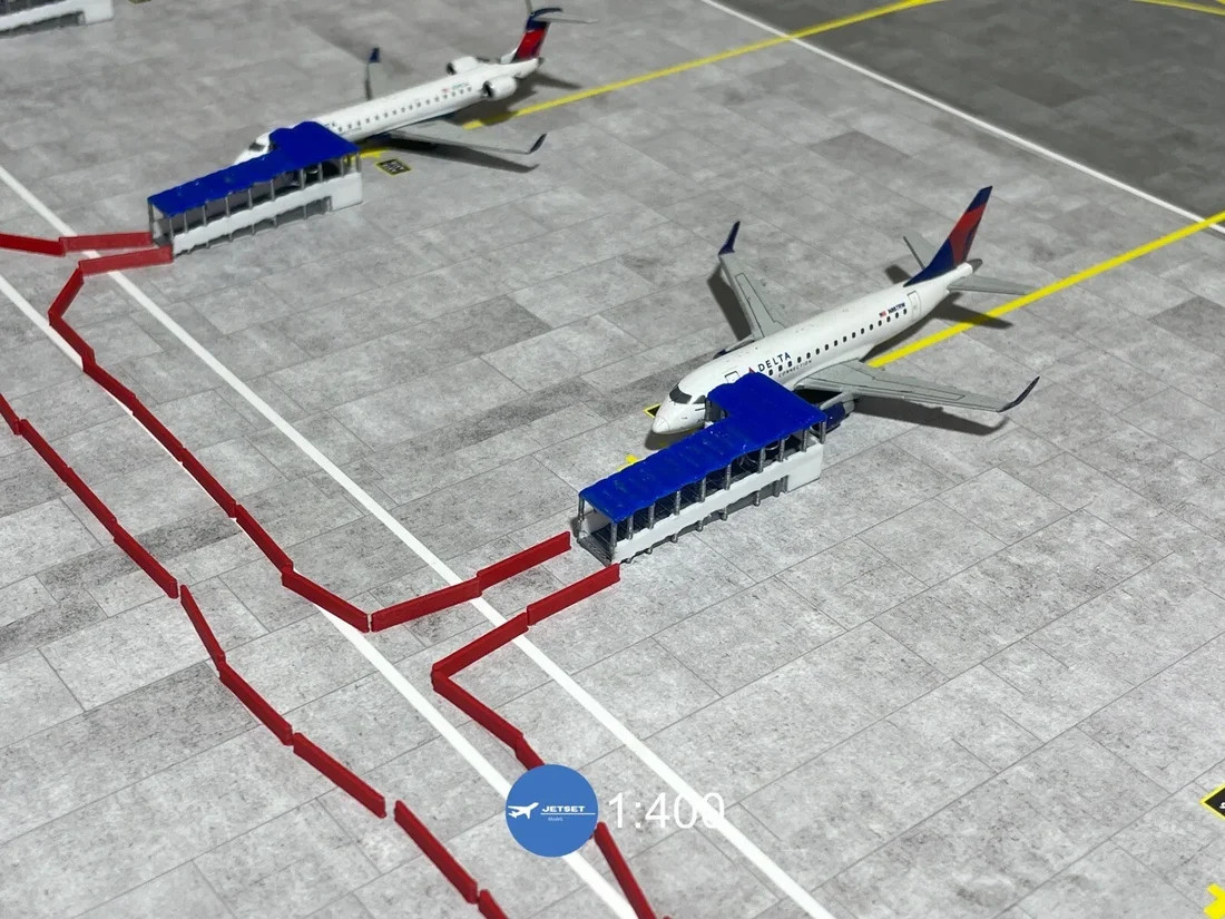 1:400 Scale Regional Aircraft Passenger Stairs Set (x4) | CRJ700 E175 CRJ200 Q40 1:400 Scale Regional Aircraft Passenger Stairs Set (x4) | CRJ700 E175 CRJ200 Q40