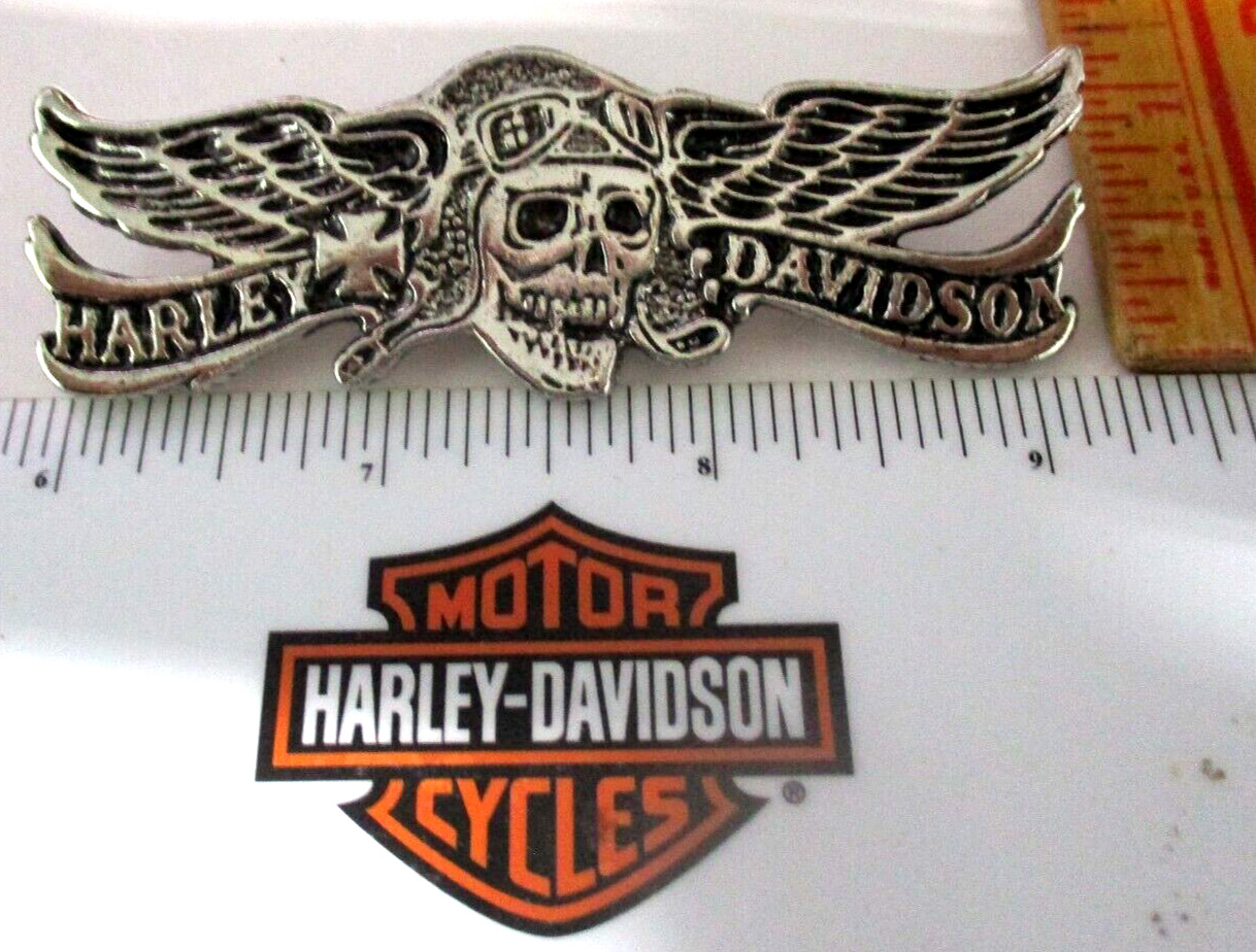 1975 Harley pin vintage HD pilot skull wings collectible motorcycle memorabilia