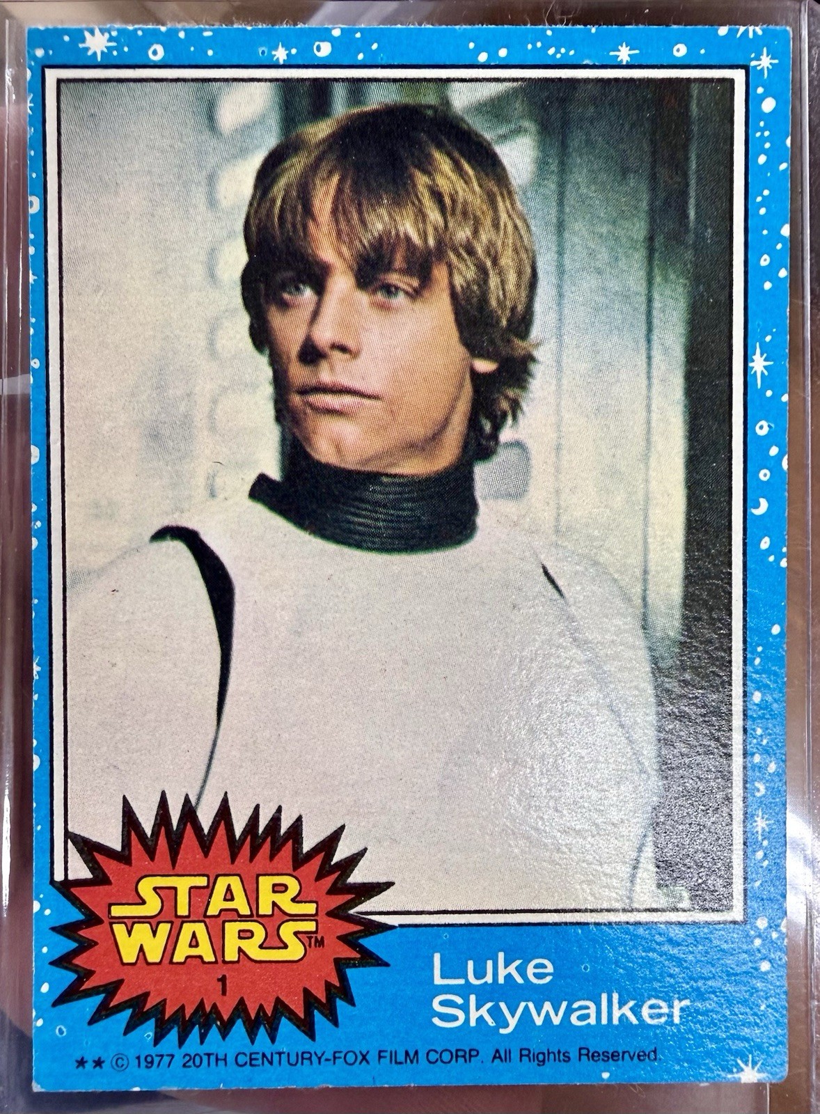 1977 Topps Star Wars Luke Skywalker Blue Series 1 Rookie Card #1