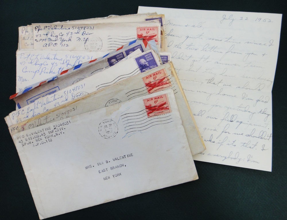 1950s vintage 25 SOLDIER LETTERS east branch ny EARL VALENTINE mother INA