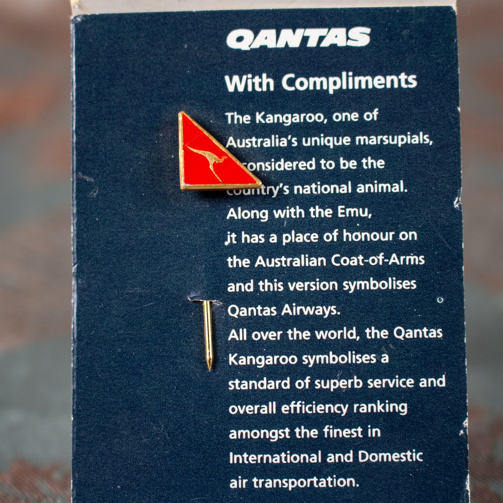 VINTAGE 1980\'s QANTAS AIRLINES Air Hostess Crew Kangaroo Pin