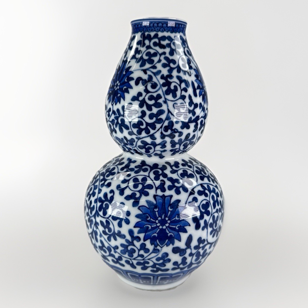 Chinese Blue & White Double Gourd Shaped Lotus Vase W Qianlong Mark 8.75” Tall Chinese Blue & White Double Gourd Shaped Lotus Vase W Qianlong Mark 8.75” Tall