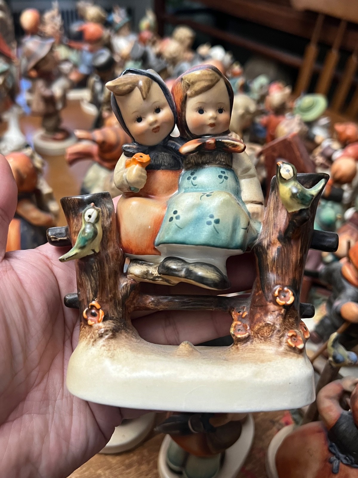 Rare Vintage Hummel Figurine Goebel Germany “Coquettes” 179 1950-1959*