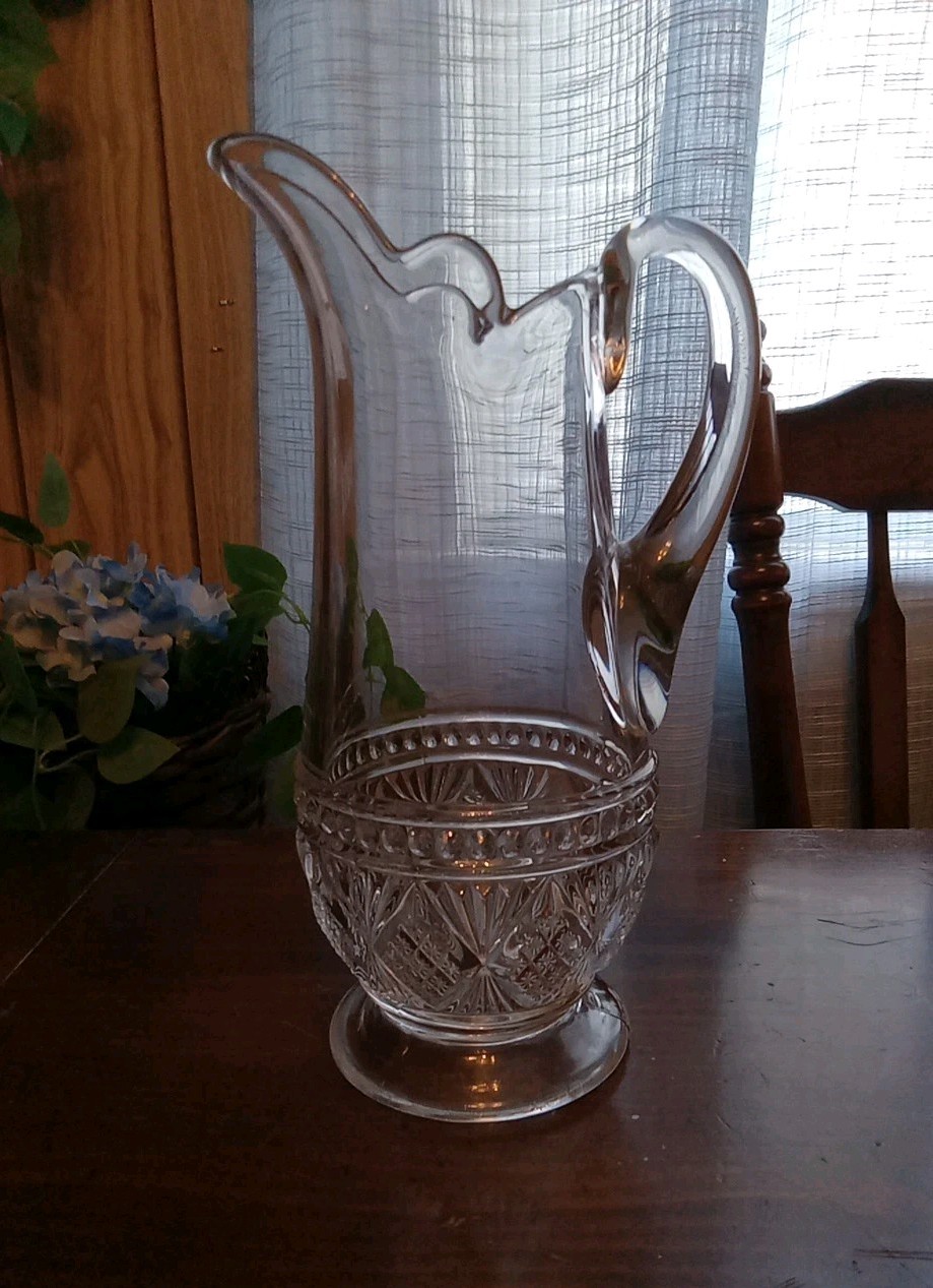Clear Glass DRINK SERVING PITCHER • Diamond Cut Patterns • Heavy Thick 