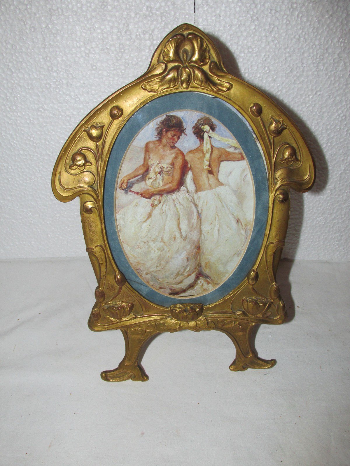 Antique Art Nouveau Cast Brass Easel Back Tabletop Ornate Picture Photo Frame