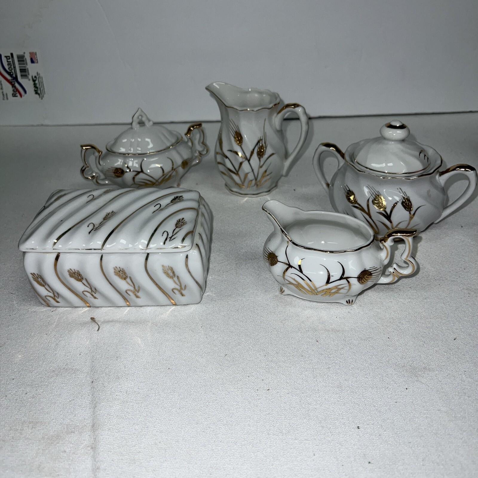 Lefton Golden Wheat 8 Piece Set