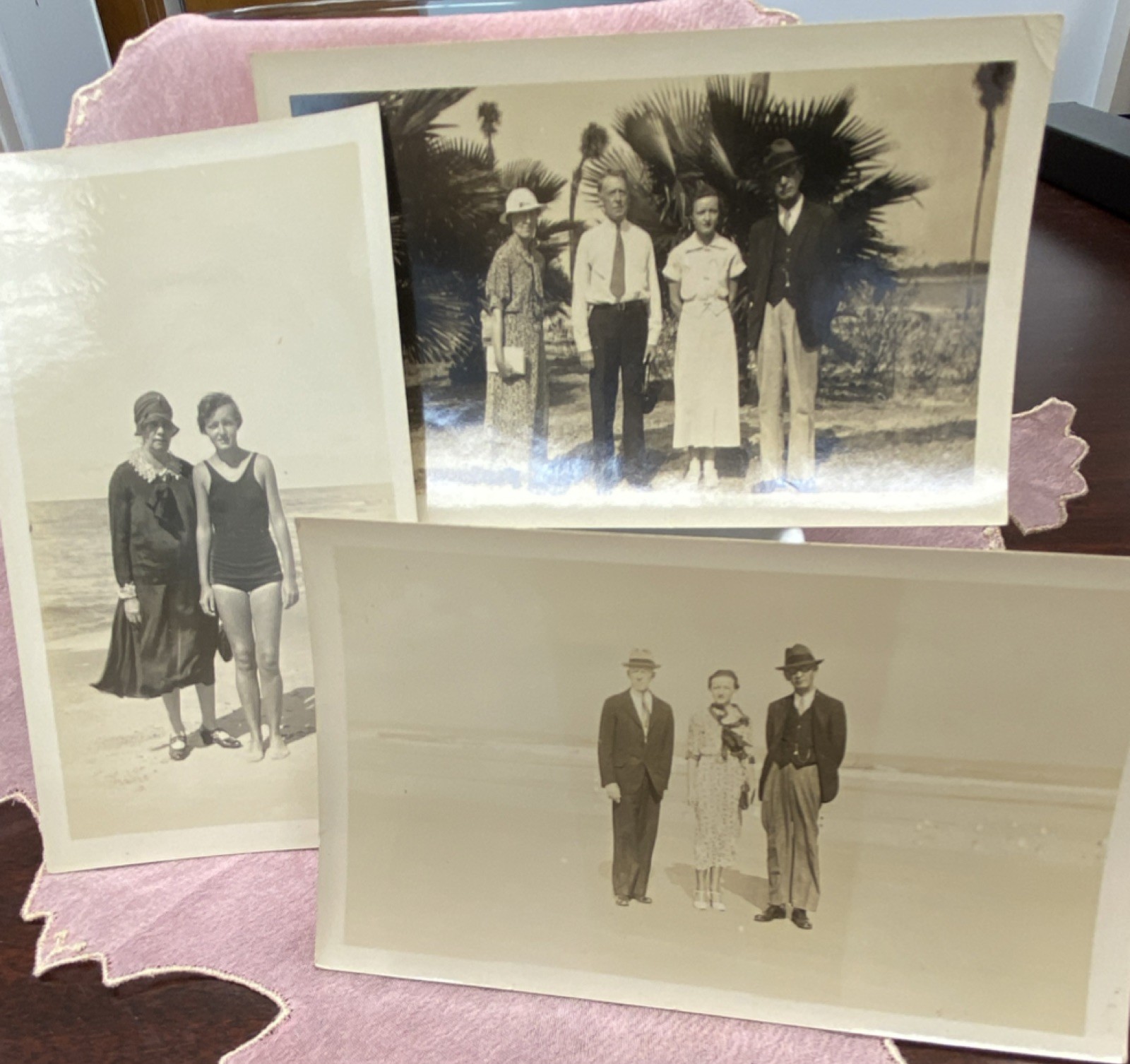 Vintage 1935 Black & White Photograph Lot Daytona Beach Family, Identified 