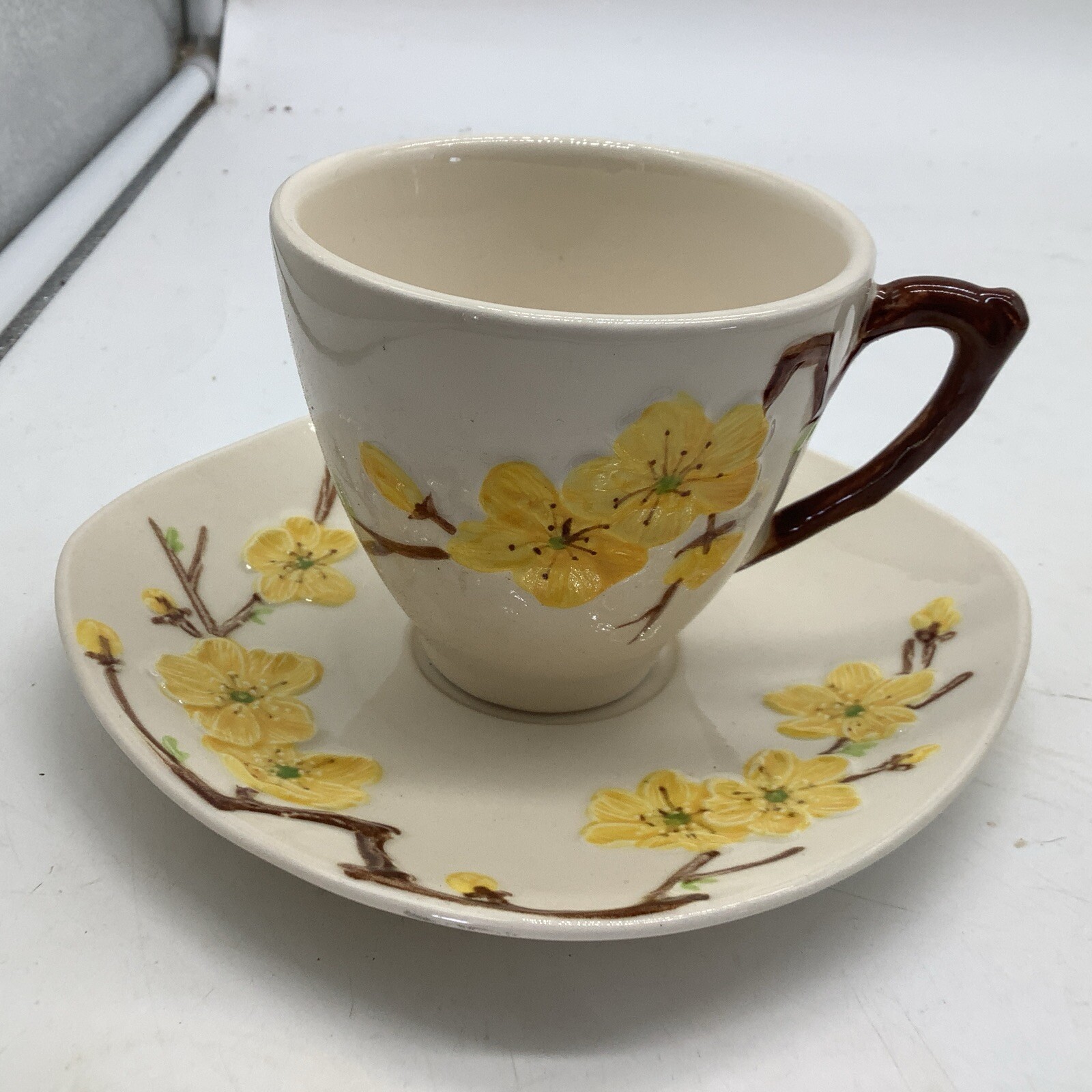 Metlox Poppy trail Golden Blossom Stoneware Cup & Saucer