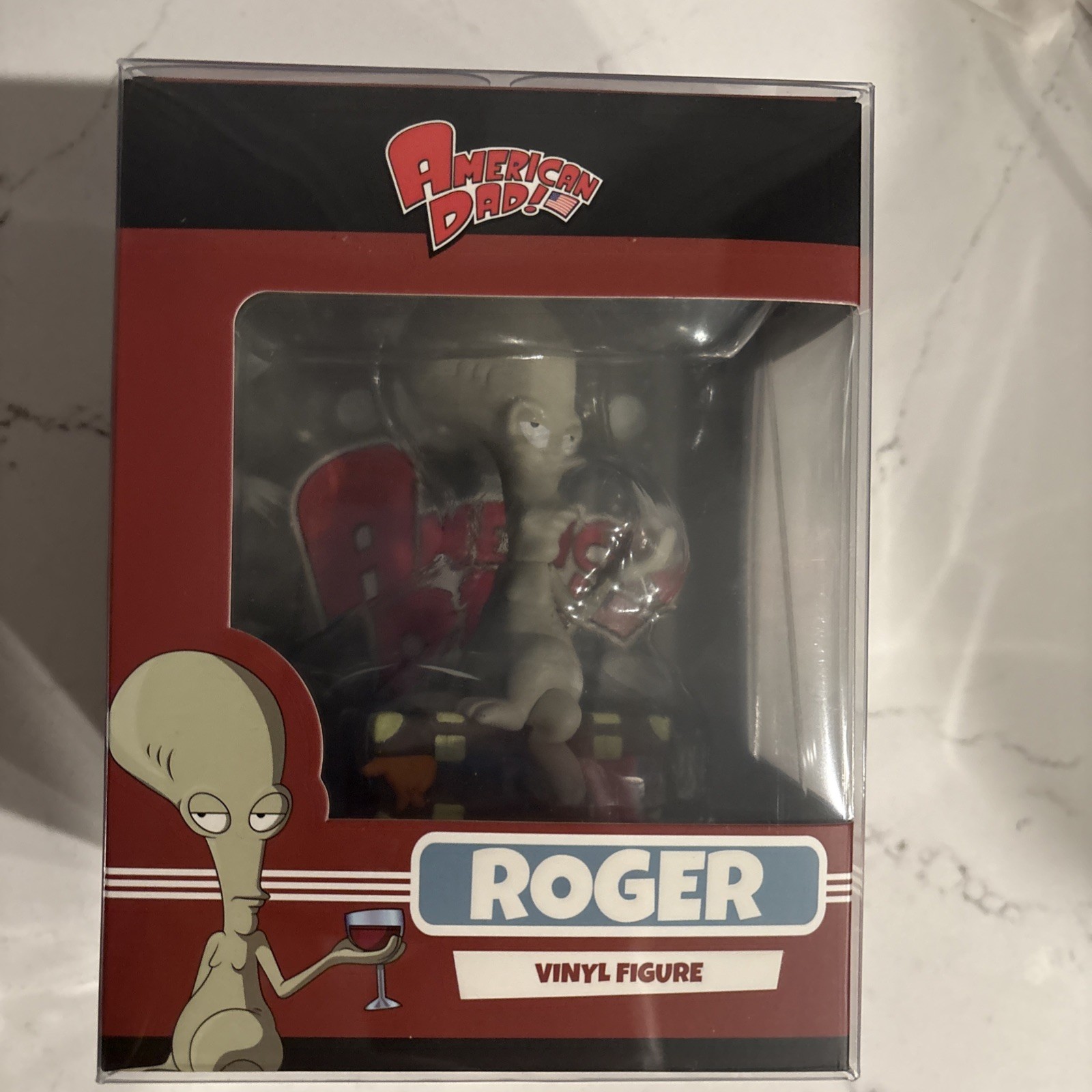 Youtooz American Dad Roger Vinyl Figure W/protector Limited Edition New Youtooz American Dad Roger Vinyl Figure W/protector Limited Edition New