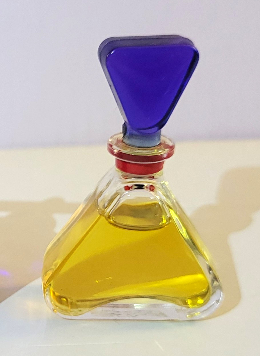 Lot of 4 Collectible Miniature Bottles/ Liz Claiborne/Eternity/SUNG