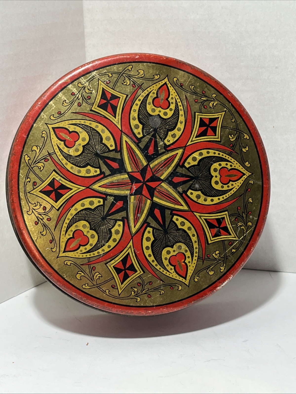 Independent Can company Vintage Tin Starburst Medallion Round Baltimore Maryland