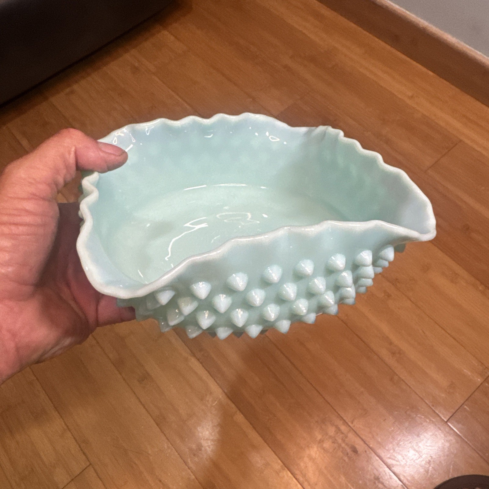Fenton Large Pastel Green Hobnail Milk Glass Ruffled Berry Bowl RARE HTF 🔥