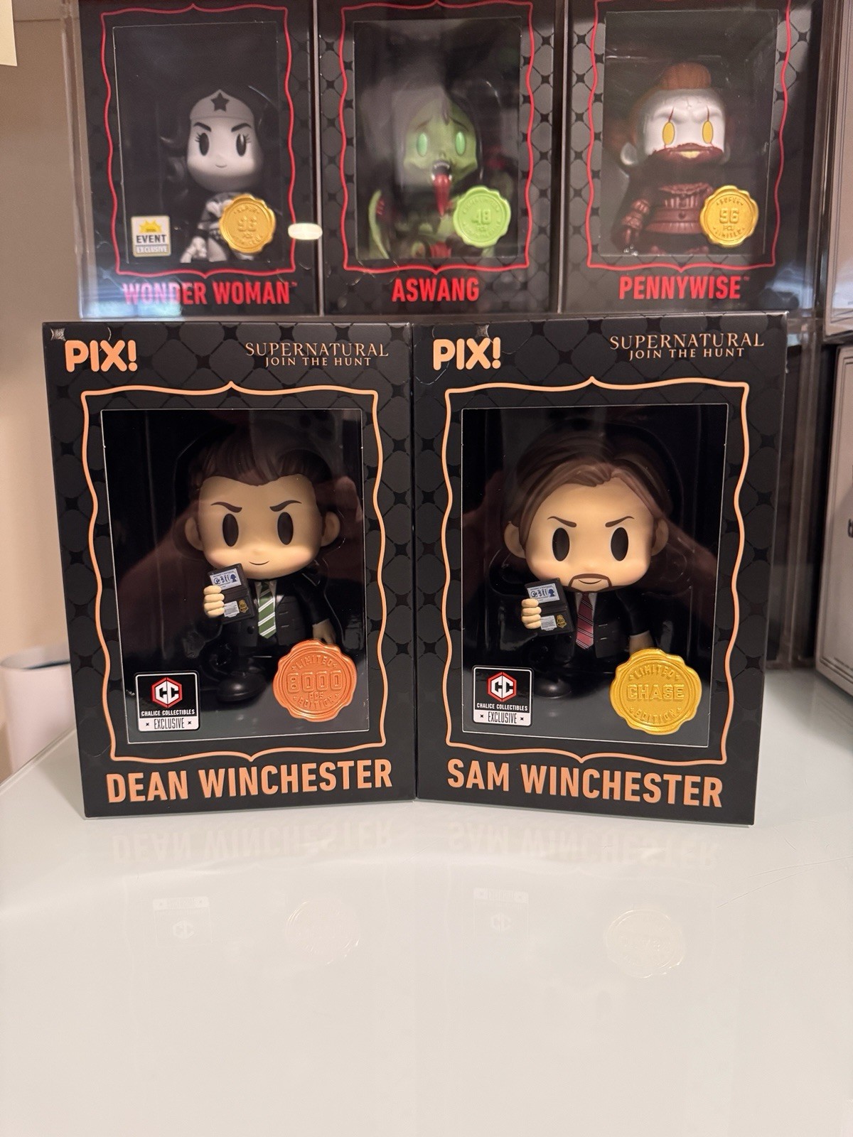 Thrilljoy Pix Supernatural Dean Winchester & Sam Winchester CHASE W/Protector