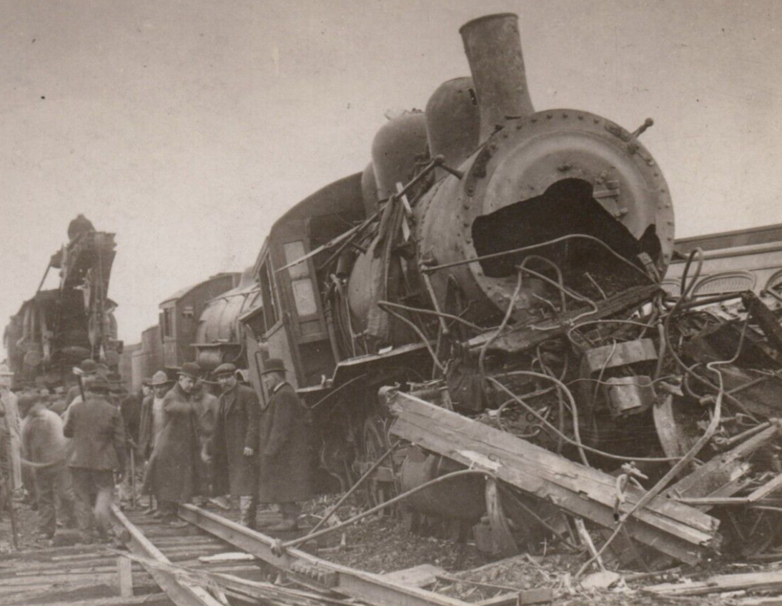 Disaster Wreck April 8, 1910 Train RR Railway RPPC Postcard Great Rome Oriskany