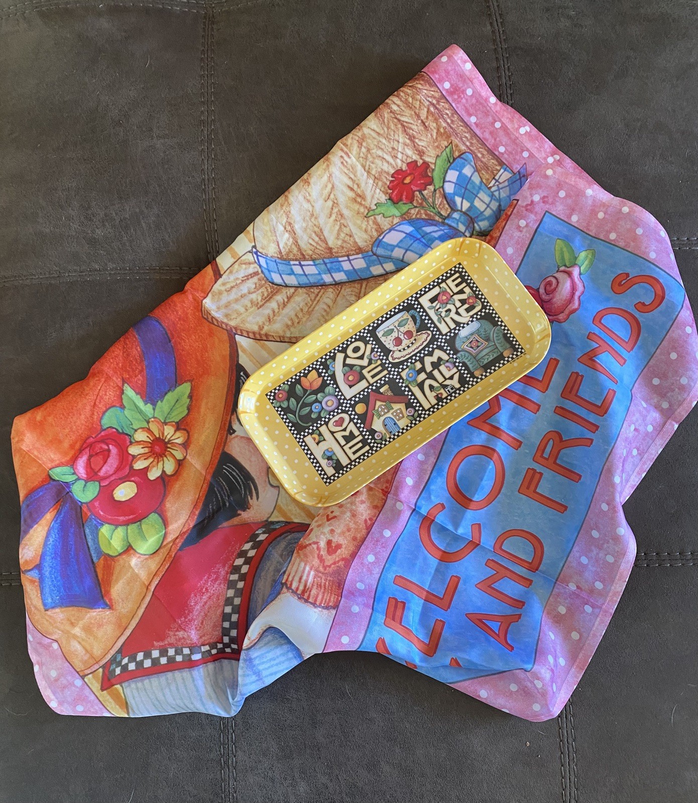 Mary Engelbreit Lot Love Friend Home Family Tray Melamine & Garden Flag Decor 