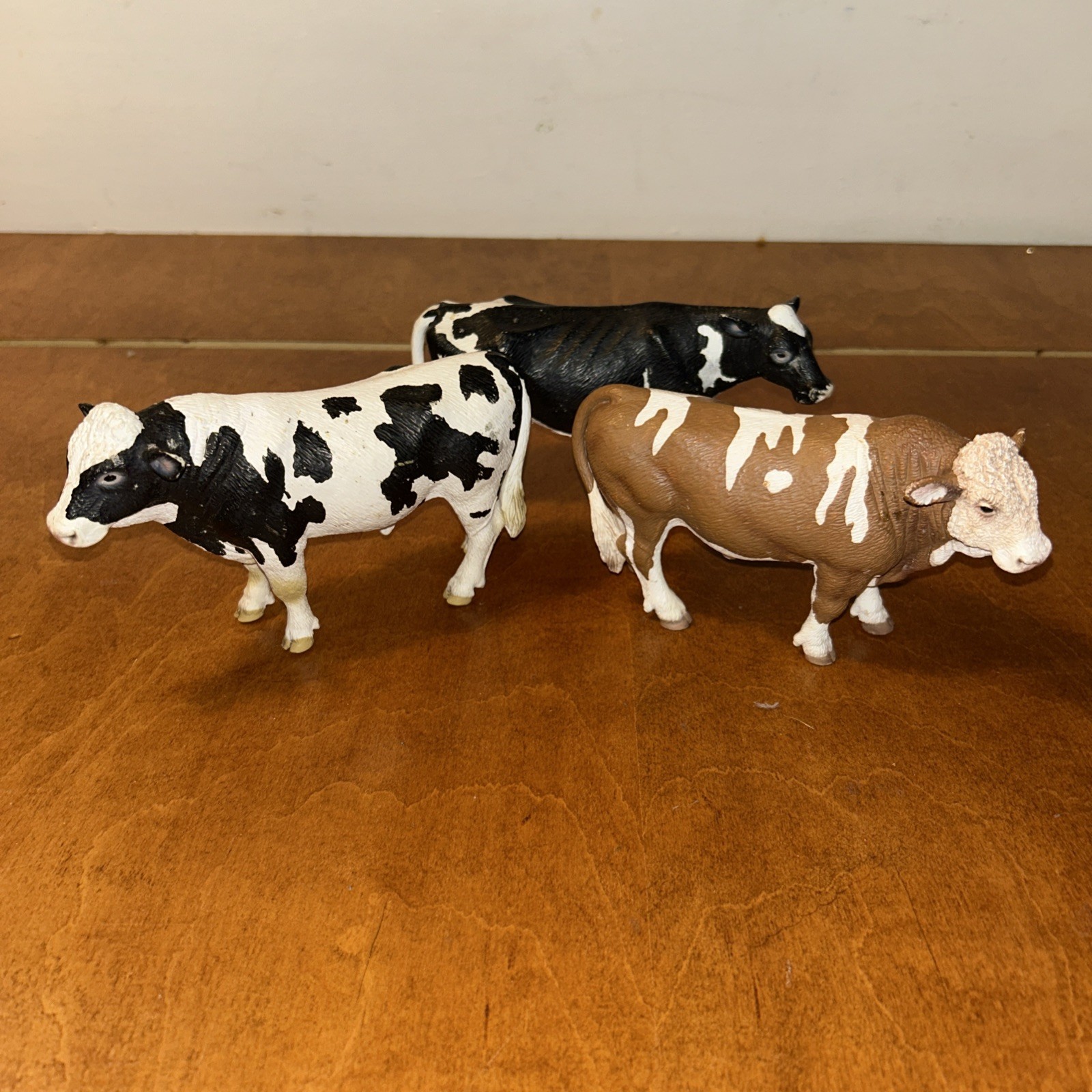 Schleich Holstein & Fleckvieh Cows Bulls Farm Retired 2007-2008 E1