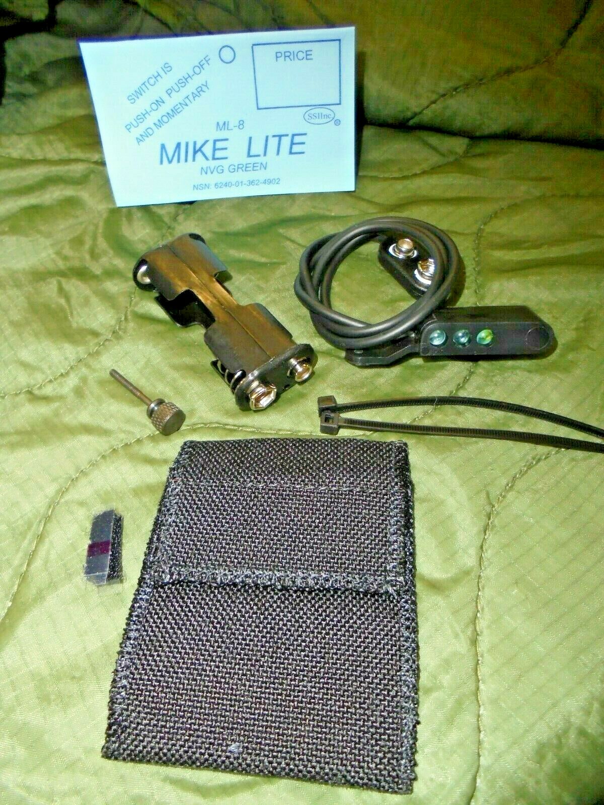 MIKE LITE  ML-8    NVG GREEN    NSN: 6240-01-362-4902
